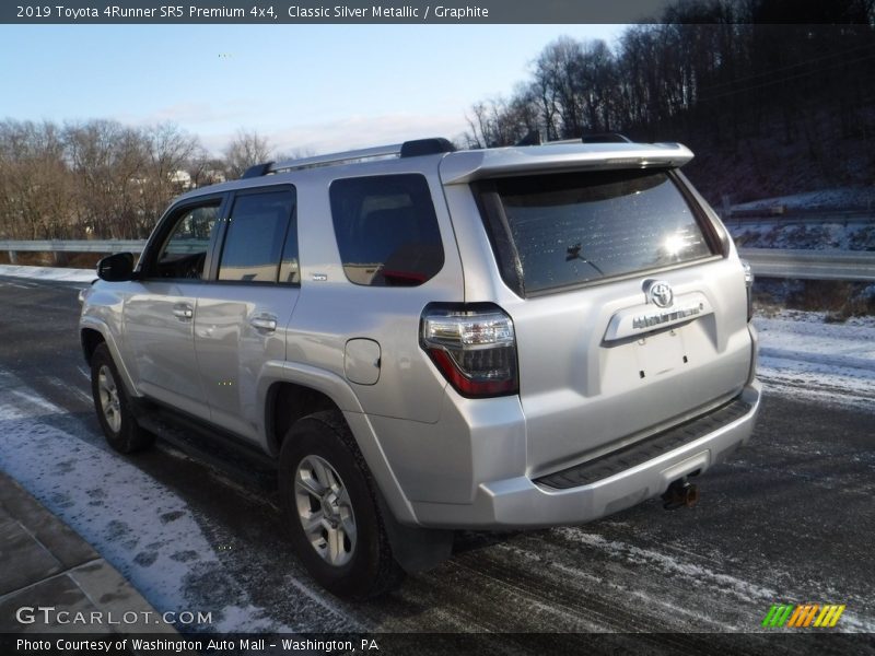 Classic Silver Metallic / Graphite 2019 Toyota 4Runner SR5 Premium 4x4
