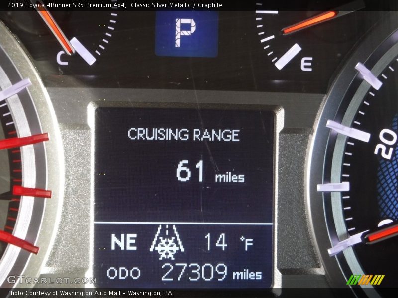 Classic Silver Metallic / Graphite 2019 Toyota 4Runner SR5 Premium 4x4