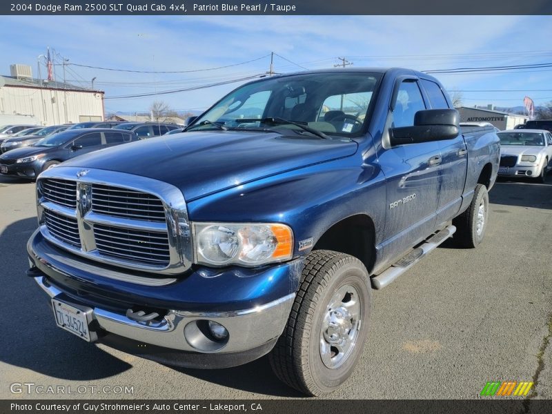 Patriot Blue Pearl / Taupe 2004 Dodge Ram 2500 SLT Quad Cab 4x4