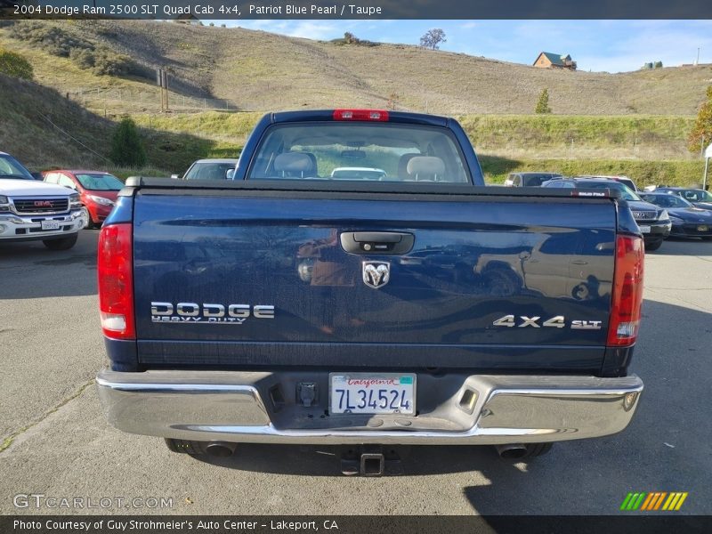 Patriot Blue Pearl / Taupe 2004 Dodge Ram 2500 SLT Quad Cab 4x4