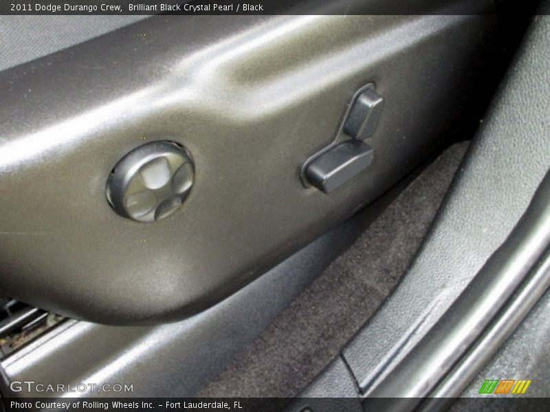 Brilliant Black Crystal Pearl / Black 2011 Dodge Durango Crew