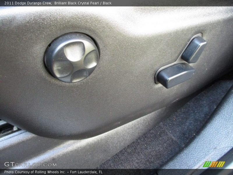 Brilliant Black Crystal Pearl / Black 2011 Dodge Durango Crew