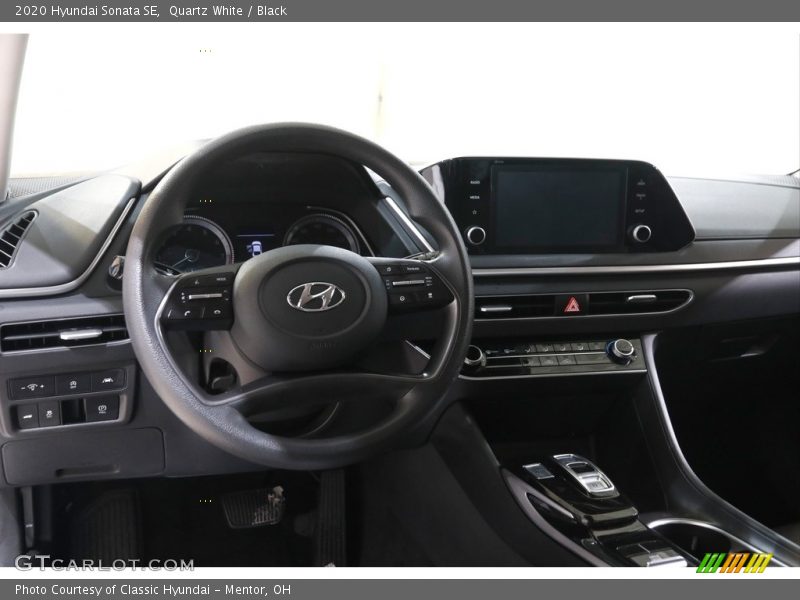 Quartz White / Black 2020 Hyundai Sonata SE