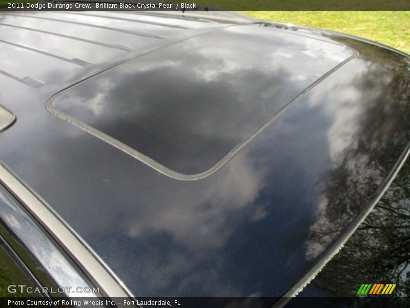 Brilliant Black Crystal Pearl / Black 2011 Dodge Durango Crew