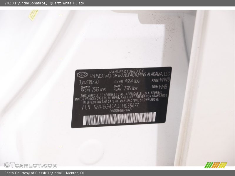 Quartz White / Black 2020 Hyundai Sonata SE
