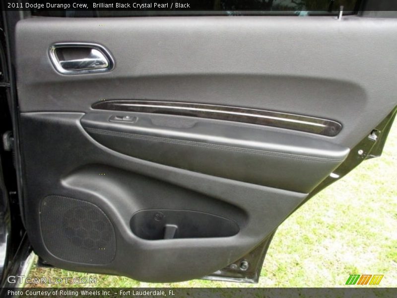 Brilliant Black Crystal Pearl / Black 2011 Dodge Durango Crew