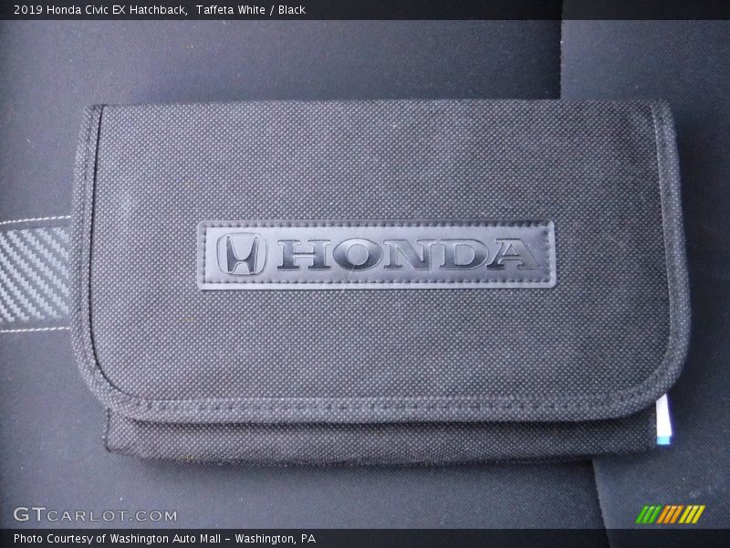 Taffeta White / Black 2019 Honda Civic EX Hatchback