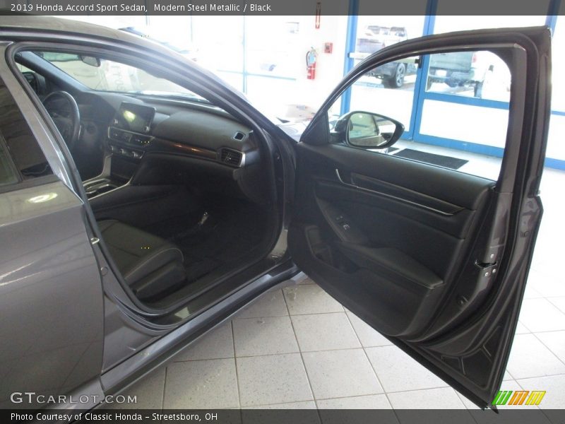 Modern Steel Metallic / Black 2019 Honda Accord Sport Sedan