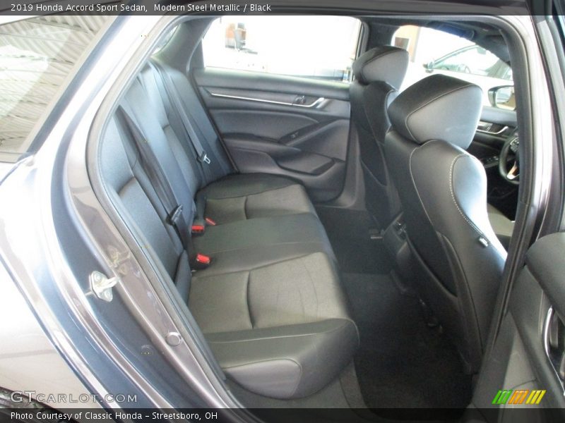 Modern Steel Metallic / Black 2019 Honda Accord Sport Sedan
