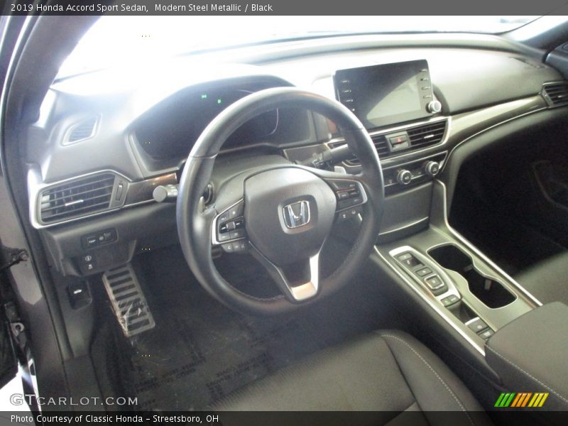 Modern Steel Metallic / Black 2019 Honda Accord Sport Sedan
