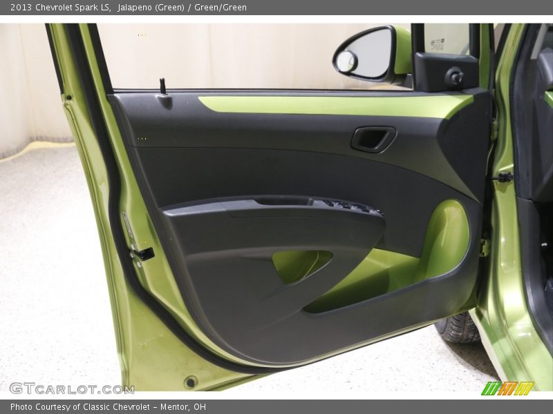 Jalapeno (Green) / Green/Green 2013 Chevrolet Spark LS