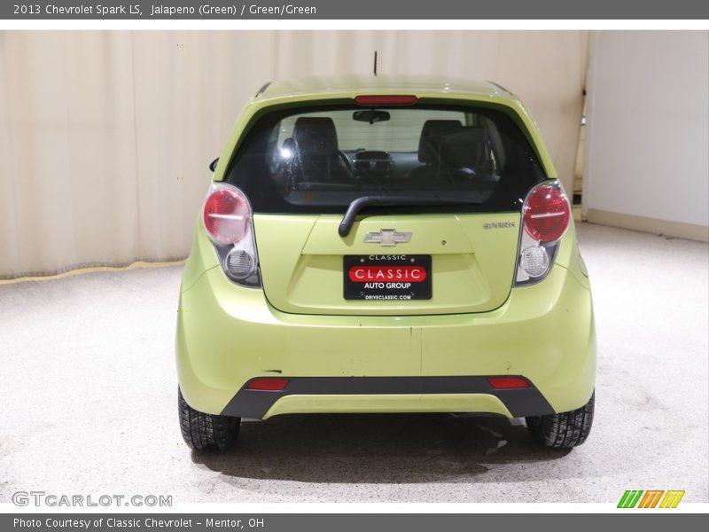 Jalapeno (Green) / Green/Green 2013 Chevrolet Spark LS