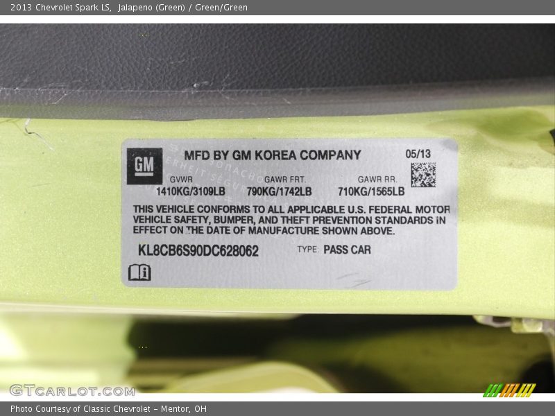 Jalapeno (Green) / Green/Green 2013 Chevrolet Spark LS