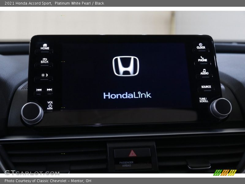 Platinum White Pearl / Black 2021 Honda Accord Sport