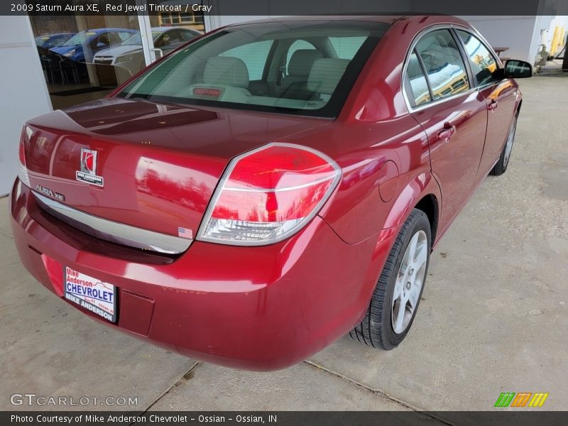 Red Jewel Tintcoat / Gray 2009 Saturn Aura XE