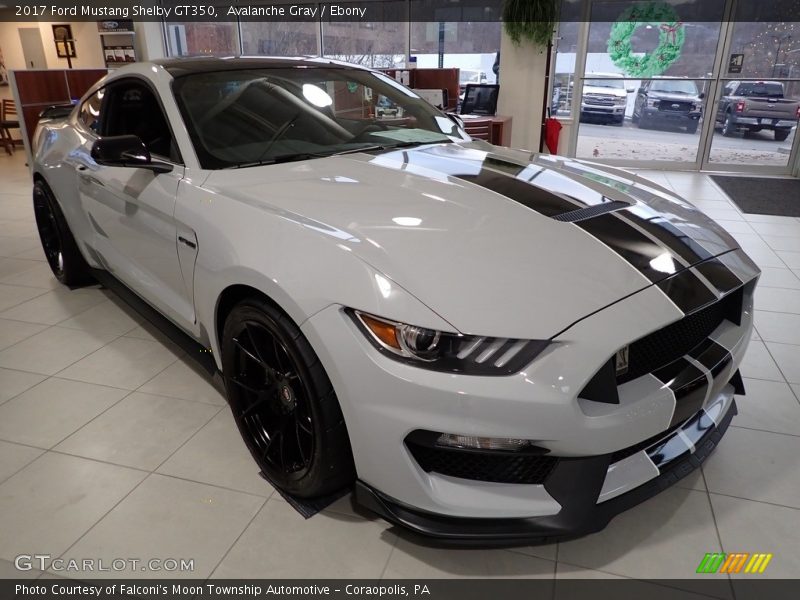 Front 3/4 View of 2017 Mustang Shelby GT350