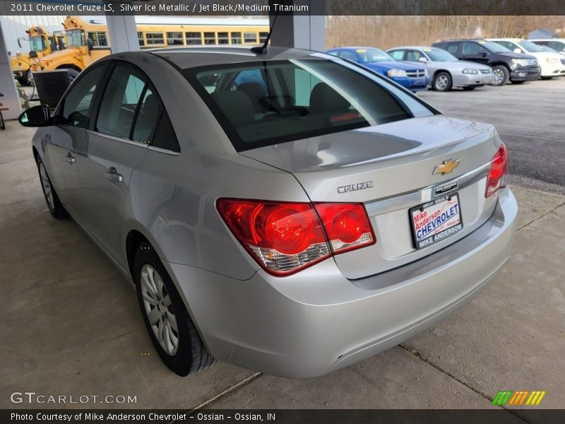 Silver Ice Metallic / Jet Black/Medium Titanium 2011 Chevrolet Cruze LS