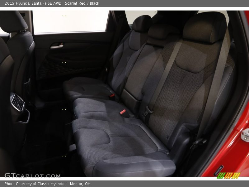 Scarlet Red / Black 2019 Hyundai Santa Fe SE AWD