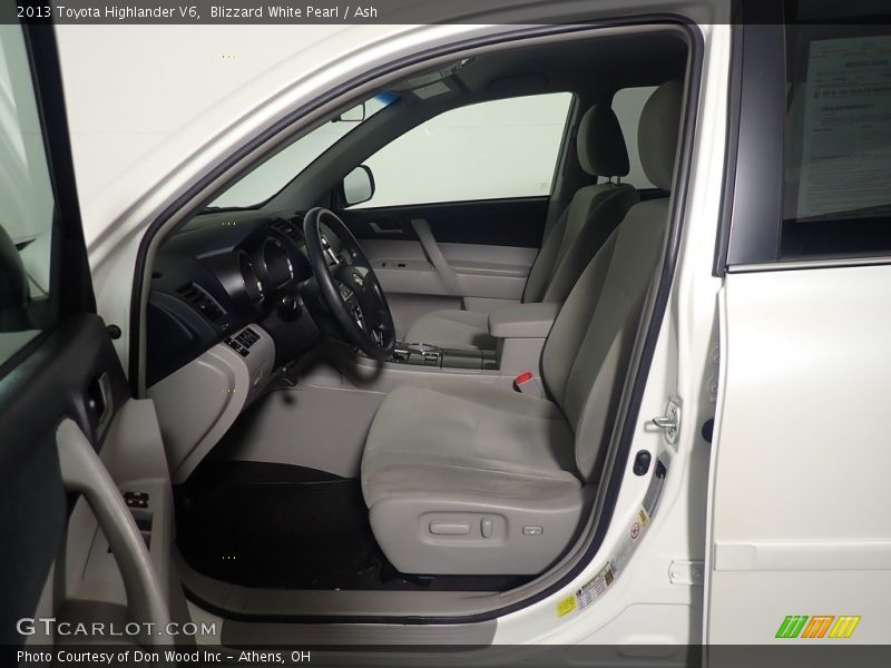 Blizzard White Pearl / Ash 2013 Toyota Highlander V6