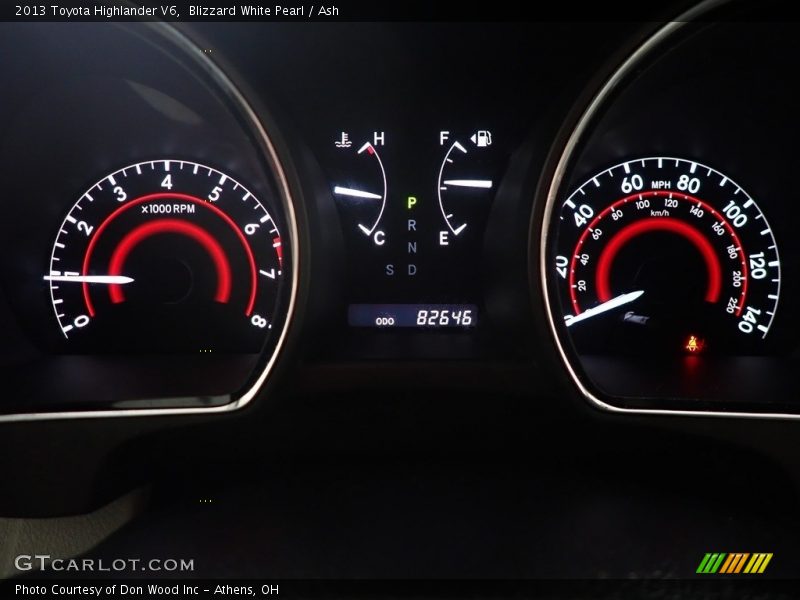 Blizzard White Pearl / Ash 2013 Toyota Highlander V6