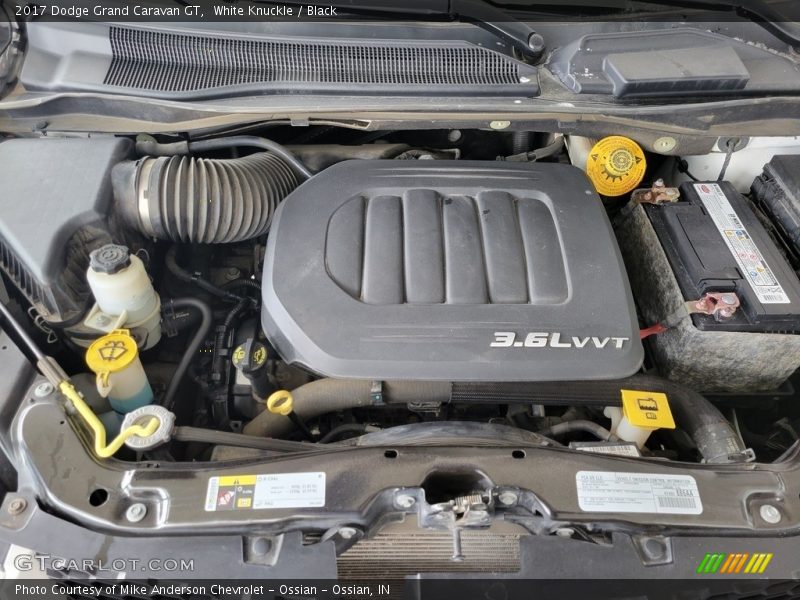 White Knuckle / Black 2017 Dodge Grand Caravan GT