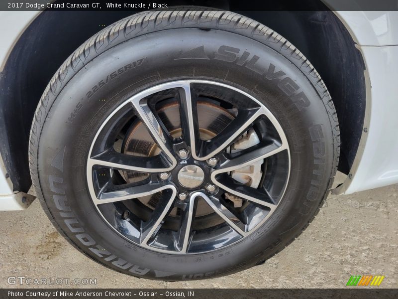 White Knuckle / Black 2017 Dodge Grand Caravan GT