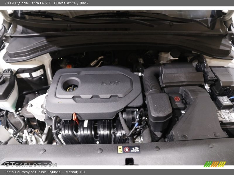 Quartz White / Black 2019 Hyundai Santa Fe SEL