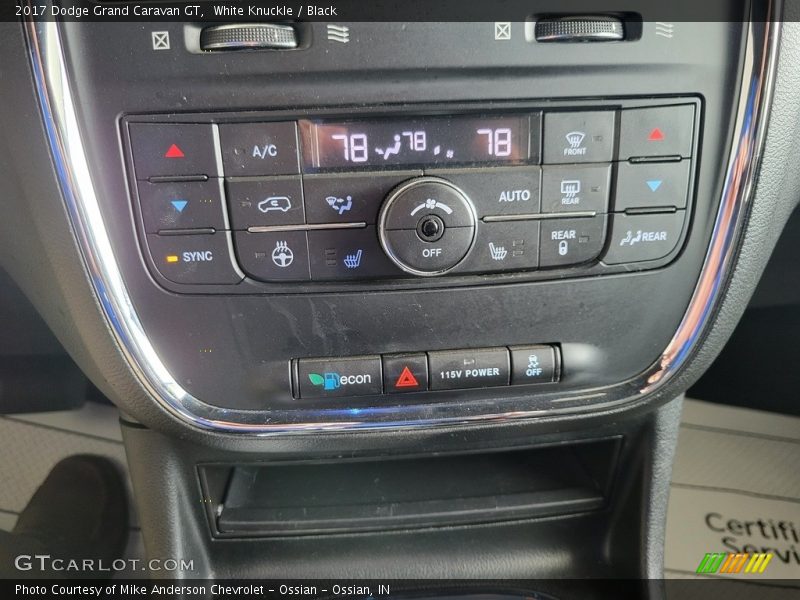White Knuckle / Black 2017 Dodge Grand Caravan GT