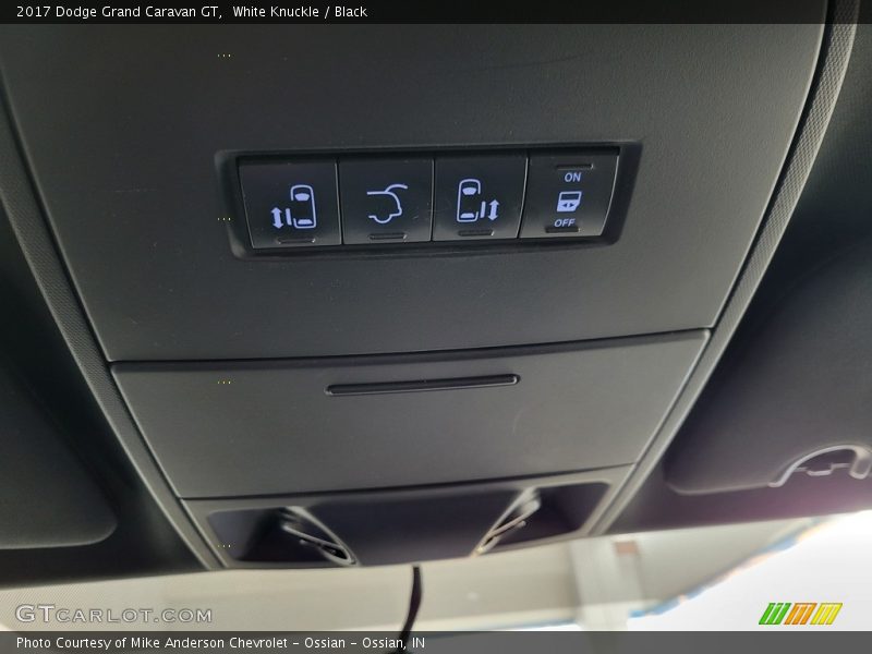 White Knuckle / Black 2017 Dodge Grand Caravan GT