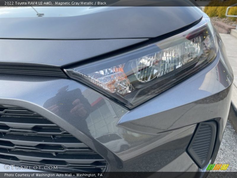 Magnetic Gray Metallic / Black 2022 Toyota RAV4 LE AWD