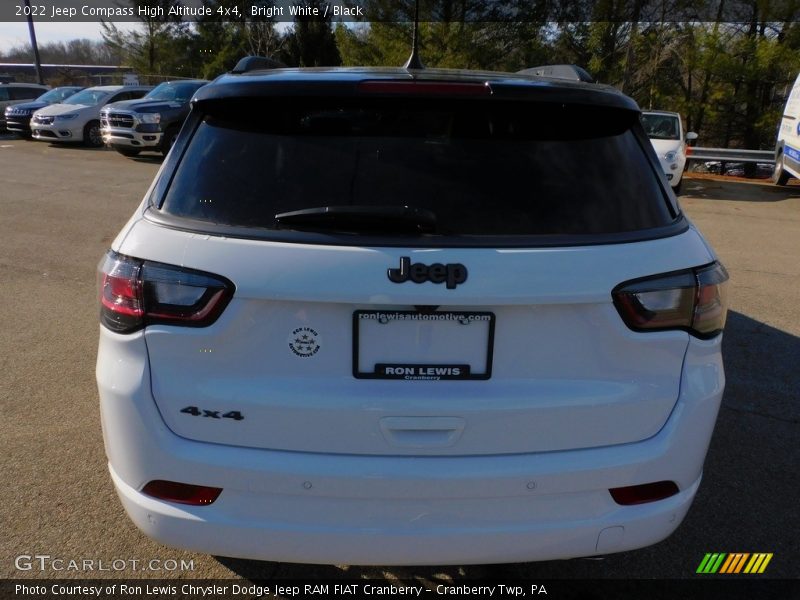 Bright White / Black 2022 Jeep Compass High Altitude 4x4
