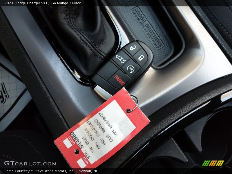 Go Mango / Black 2021 Dodge Charger SXT