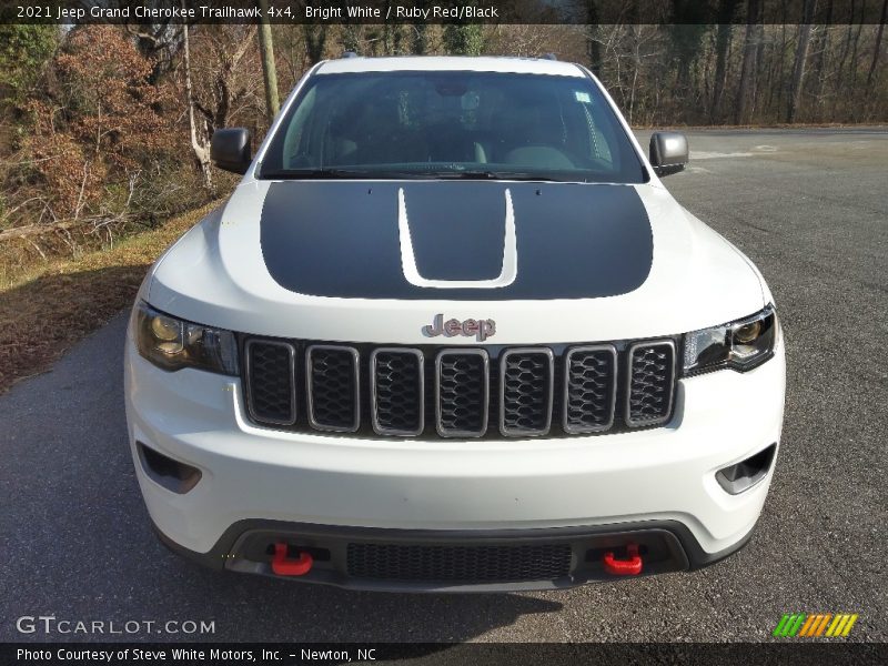 Bright White / Ruby Red/Black 2021 Jeep Grand Cherokee Trailhawk 4x4