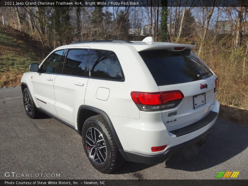 Bright White / Ruby Red/Black 2021 Jeep Grand Cherokee Trailhawk 4x4