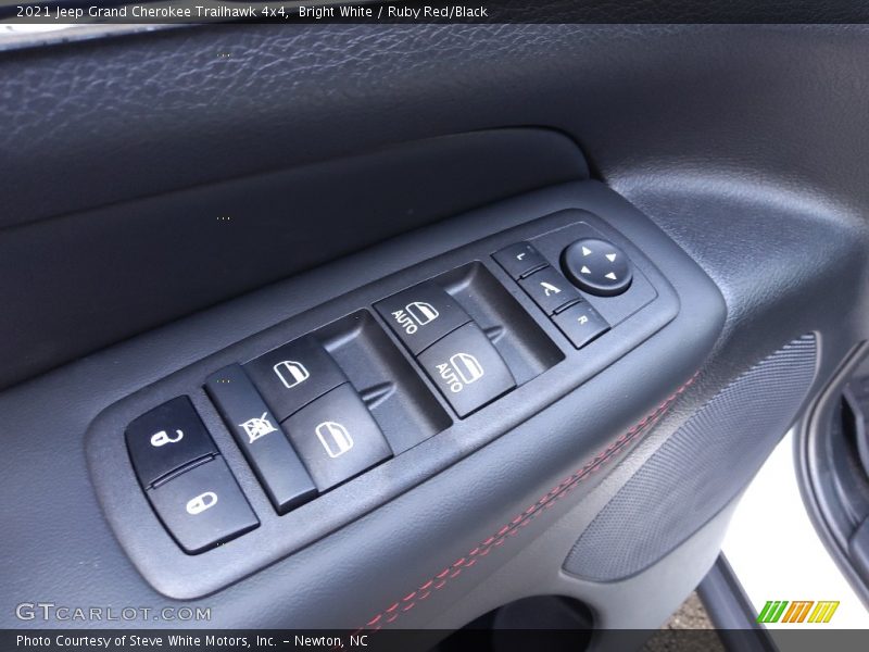 Bright White / Ruby Red/Black 2021 Jeep Grand Cherokee Trailhawk 4x4
