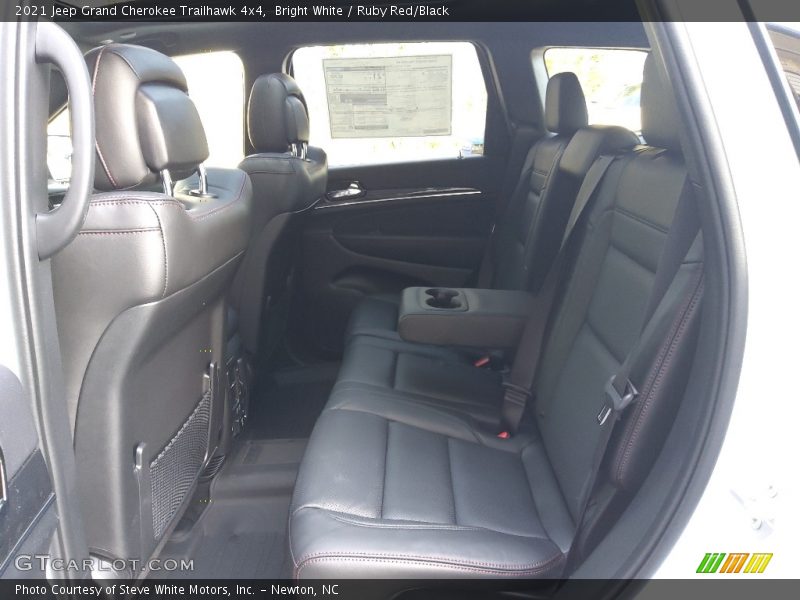 Bright White / Ruby Red/Black 2021 Jeep Grand Cherokee Trailhawk 4x4