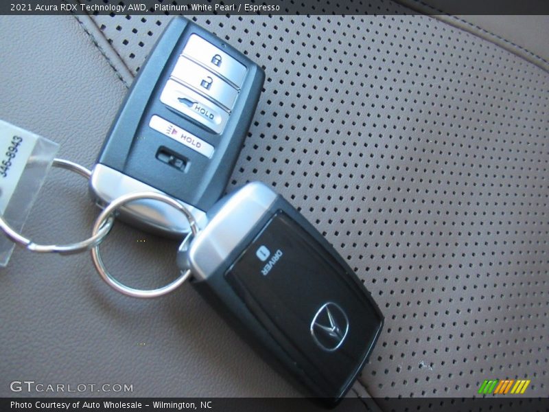 Platinum White Pearl / Espresso 2021 Acura RDX Technology AWD