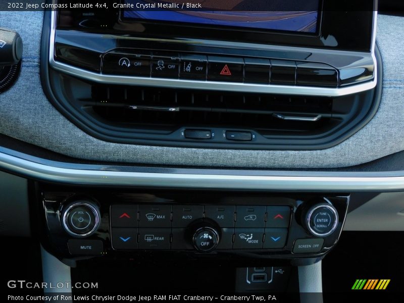 Granite Crystal Metallic / Black 2022 Jeep Compass Latitude 4x4