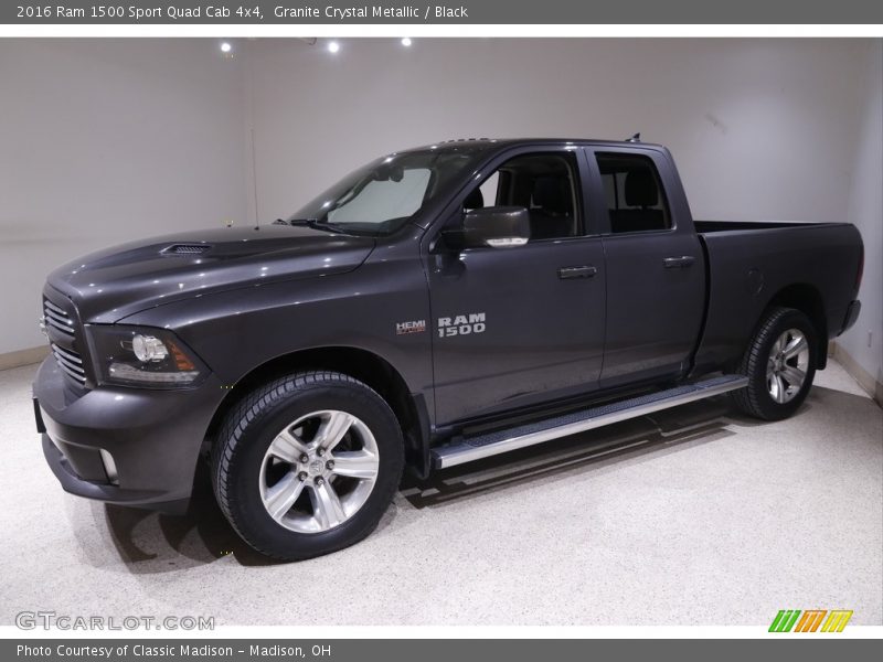 Front 3/4 View of 2016 1500 Sport Quad Cab 4x4