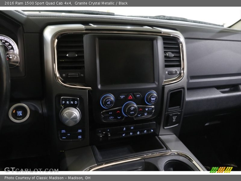 Controls of 2016 1500 Sport Quad Cab 4x4