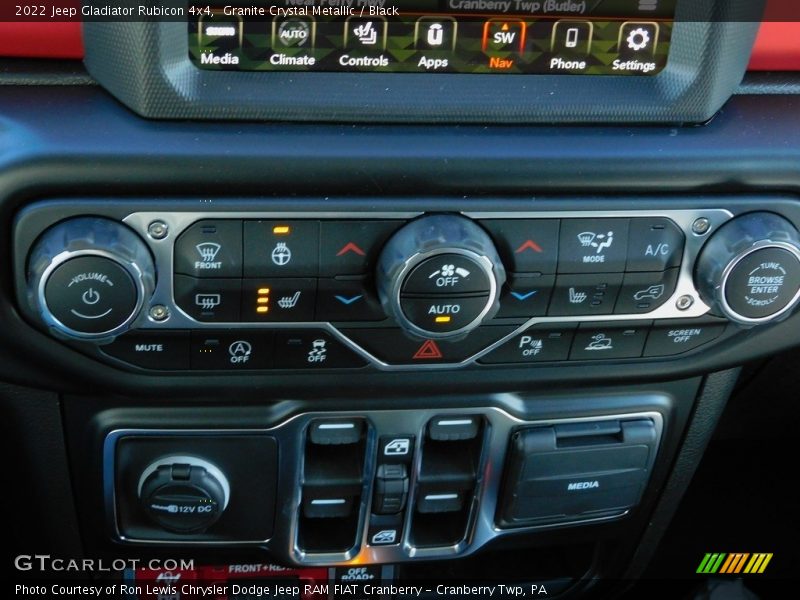 Controls of 2022 Gladiator Rubicon 4x4
