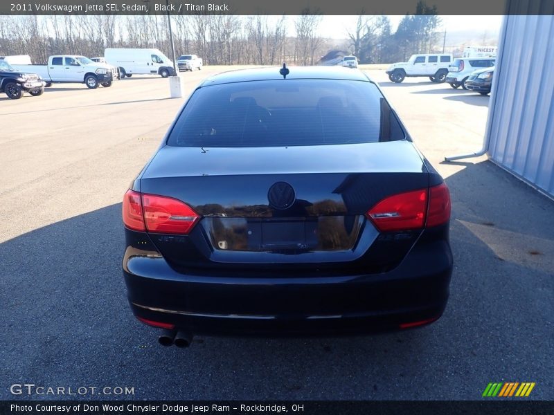 Black / Titan Black 2011 Volkswagen Jetta SEL Sedan