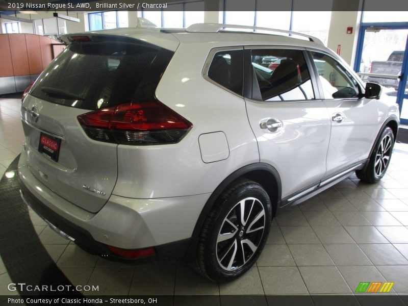Brilliant Silver / Charcoal 2019 Nissan Rogue SL AWD
