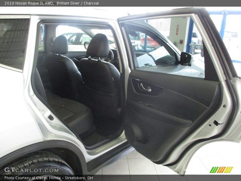 Brilliant Silver / Charcoal 2019 Nissan Rogue SL AWD