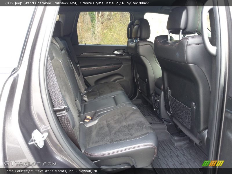 Granite Crystal Metallic / Ruby Red/Black 2019 Jeep Grand Cherokee Trailhawk 4x4