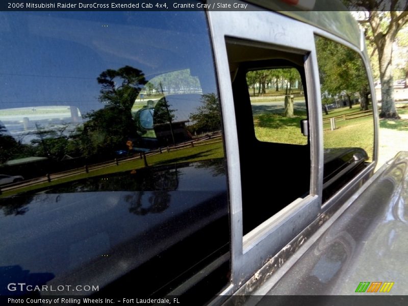 Granite Gray / Slate Gray 2006 Mitsubishi Raider DuroCross Extended Cab 4x4