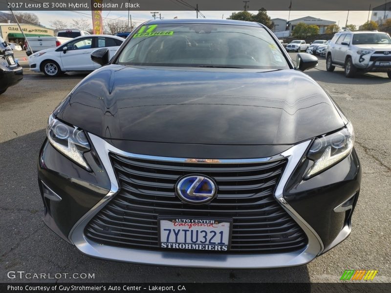 Obsidian / Black 2017 Lexus ES 300h Hybrid