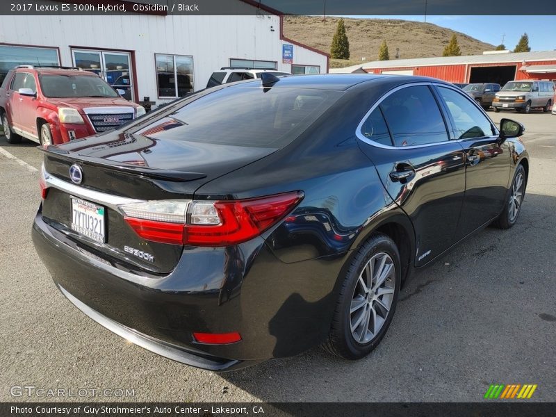 Obsidian / Black 2017 Lexus ES 300h Hybrid