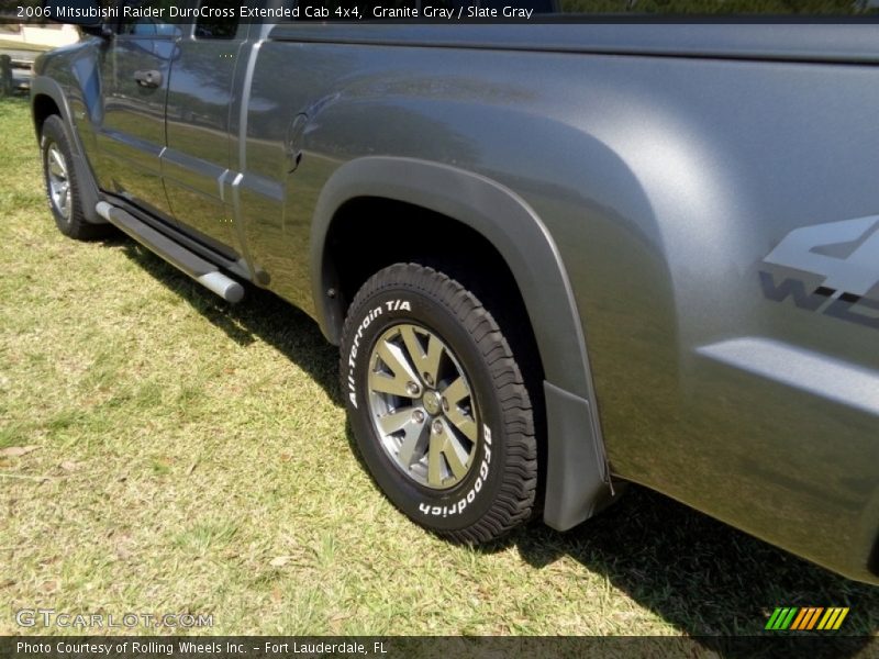 Granite Gray / Slate Gray 2006 Mitsubishi Raider DuroCross Extended Cab 4x4