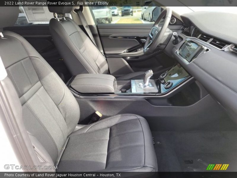 Fuji White / Ebony 2022 Land Rover Range Rover Evoque S